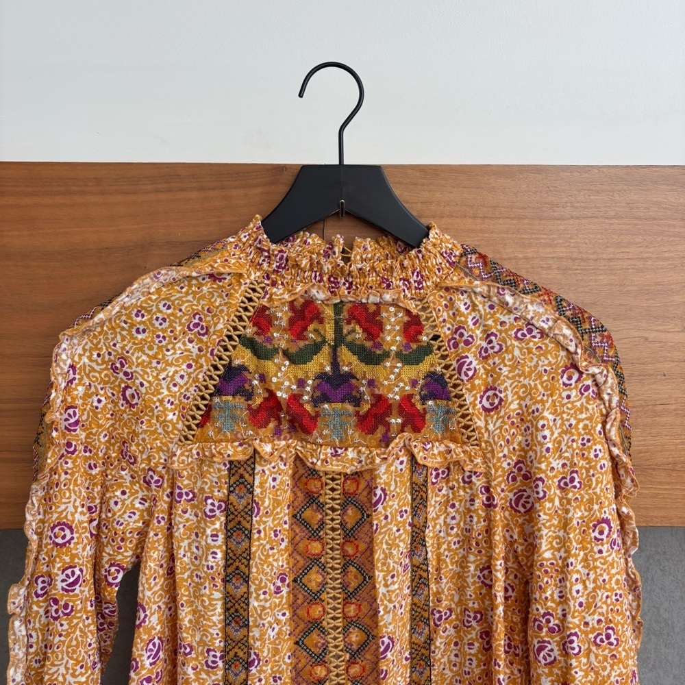 Maeve Goldie Embroidered Blouse, Size 2 - Picture 6 of 16